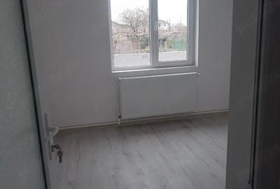 Casă cu Teren 240 Mp în Lumina