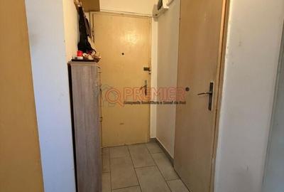 Apartament cu 2 camere semidecomandat în Giurgiului