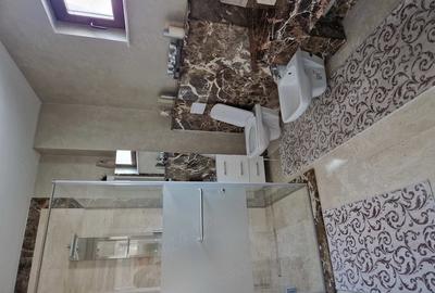 Apartament cu 4 camere decomandat în Central - 1