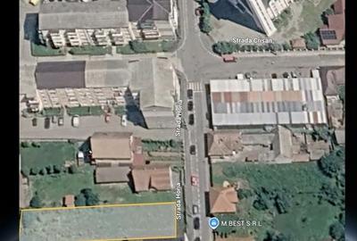 Teren de 703 mp, în Central - 1