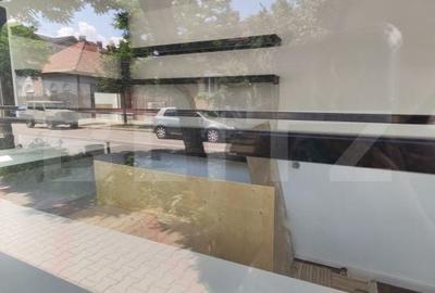 Spațiu comercial, de 30 mp, în Central