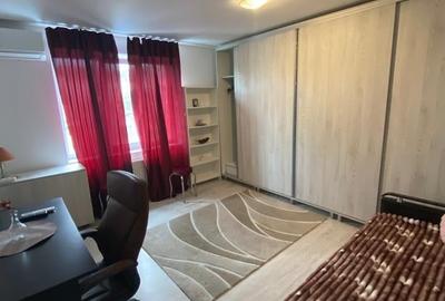 Garsonieră decomandată, mobilată în Păcurari