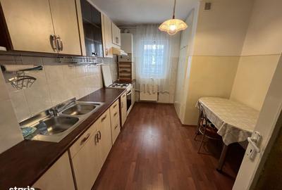 Apartament cu 3 camere decomandat în Ștrand - 1
