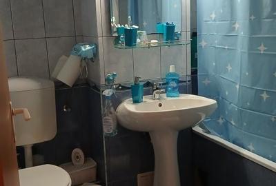 Garsonieră decomandată în Plopilor - 3