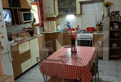 Apartament cu 3 camere decomandat, mobilat în Dâmbu Pietros