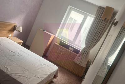 Apartament cu 2 camere decomandat în Vitan