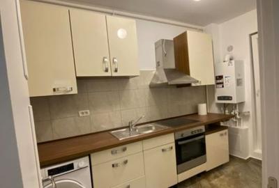 Garsonieră decomandată în Central - 1