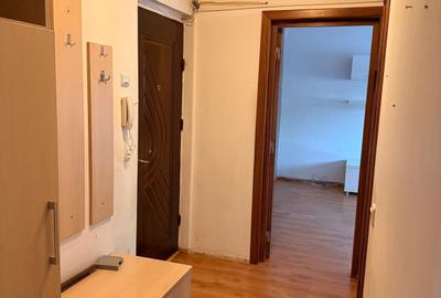 Apartament cu 2 camere decomandat în Sălaj