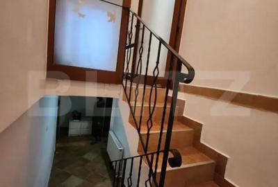 Casă cu 5 camere cu Teren 364 Mp în Central - 12