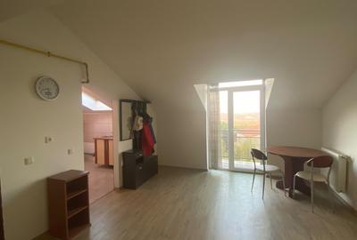 Apartament cu 2 camere semidecomandat în Bună Ziua