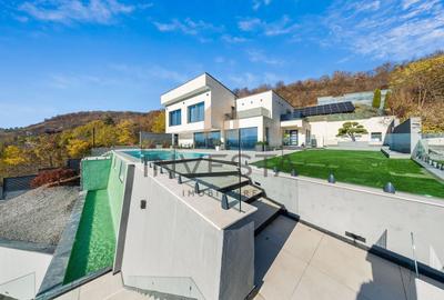 Casă individuală cu 8 camere cu Piscina în Grigorescu - 1