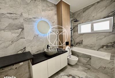 Apartament cu 3 camere decomandat în Vest