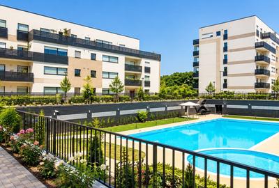 Apartament cu 3 camere decomandat, mobilat în Băneasa