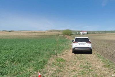 Teren de 2900 mp, în Rediu - 4