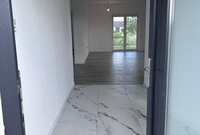 Casă cu 3 camere în Sântandrei - 1