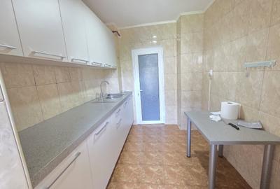 Apartament cu 2 camere decomandat în Micro 17 - 4