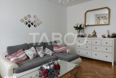 Apartament cu 3 camere decomandat, mobilat în Valea Aurie