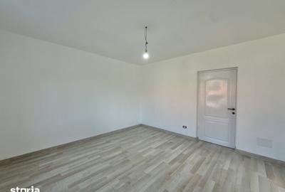 Casă cu 3 camere cu Teren 480 Mp în Sânmihaiu Român - 10