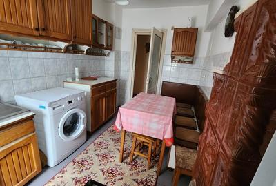 Apartament cu 3 camere decomandat în Central - 13