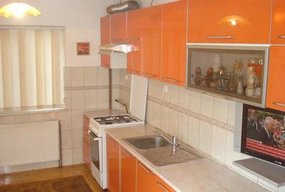 Apartament cu 2 camere decomandat în Dacia