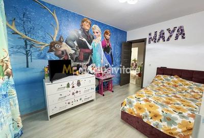 Casă cu 5 camere cu Teren 400 Mp în Smeura