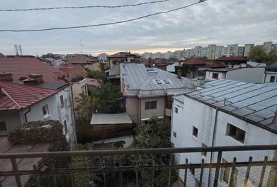 Apartament cu 4 camere în Gara de Nord - 2
