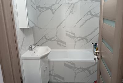 Apartament cu 2 camere semidecomandat în Micro 16 - 1