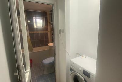 Apartament cu 3 camere semidecomandat în Sud - 6