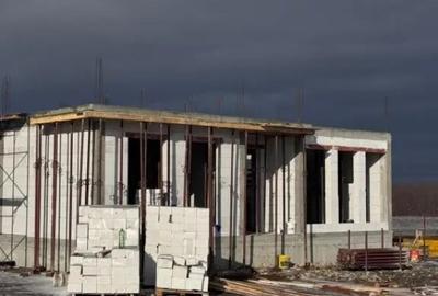 Casă cu 5 camere cu Teren 600 Mp în Marginea