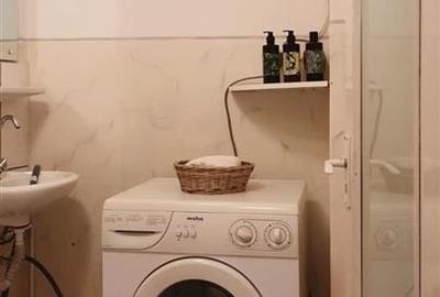 Apartament cu 3 camere decomandat, mobilat în Terezian