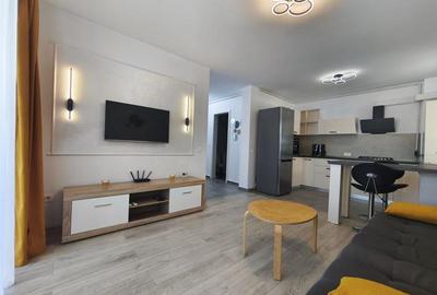 Apartament cu 2 camere decomandat, mobilat în Tractorul