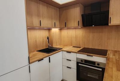 Apartament cu 2 camere decomandat, mobilat în Ultracentral