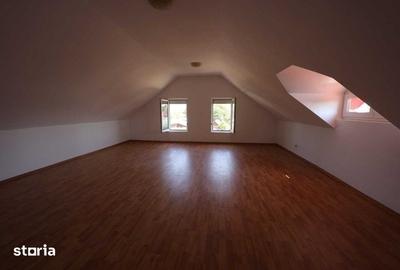 Casă cu 4 camere cu Teren 295 Mp în Central - 7