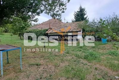 Casă cu 3 camere cu Teren 1715 Mp în Miroslava
