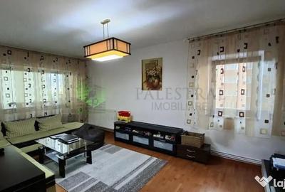 Apartament cu 3 camere decomandat în Scriitorilor