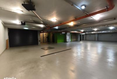 Spațiu comercial, de 100 mp, în Central