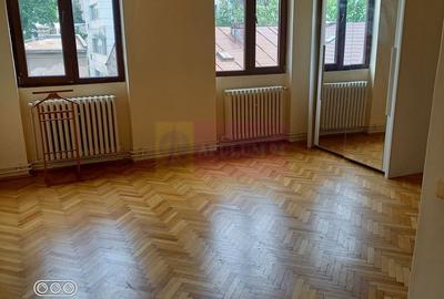 Apartament cu 5 camere semidecomandat în Mitropolie - 5