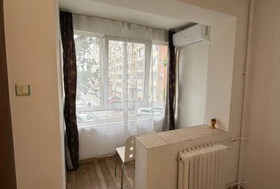Garsonieră decomandată în Central - 5