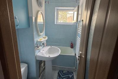 Apartament cu 2 camere nedecomandat în Micro 15 - 4