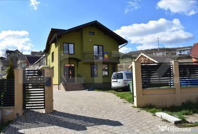 Casă cu 4 camere cu Teren 550 Mp în Sâncraiu de Mureș