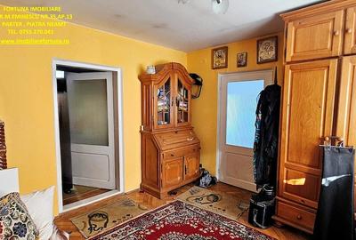 Casă cu 2 camere cu Teren 6000 Mp în Central - 4
