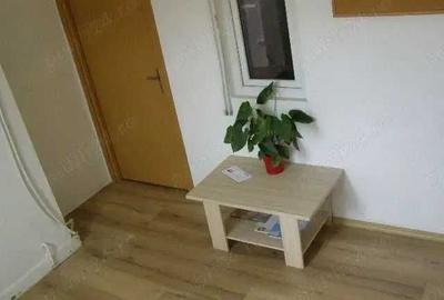 Casă cu 3 camere în Central - 1
