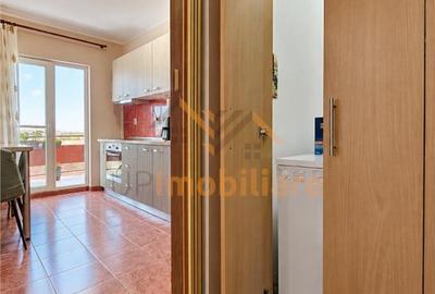 Apartament cu 3 camere decomandat în Sânmartin