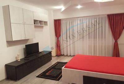 Garsonieră decomandată în Nerva Traian