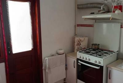 Apartament cu 4 camere decomandat în Unirii Centru