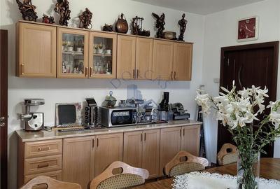 Casă cu 9 camere cu Teren 741 Mp în Central - 6