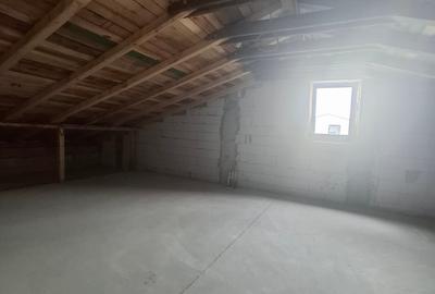 Duplex cu 4 camere cu Canalizare în Prelungirea Ghencea - 36