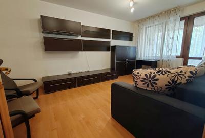 Apartament cu 2 camere decomandat în Lacul Tei