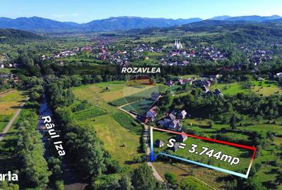 Casă cu 3 camere cu Teren 3744 Mp în Rozavlea