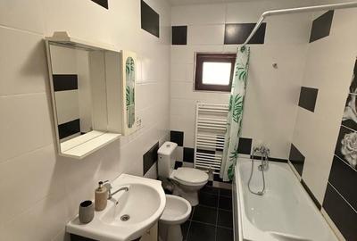 Apartament cu 2 camere decomandat în Tătărași